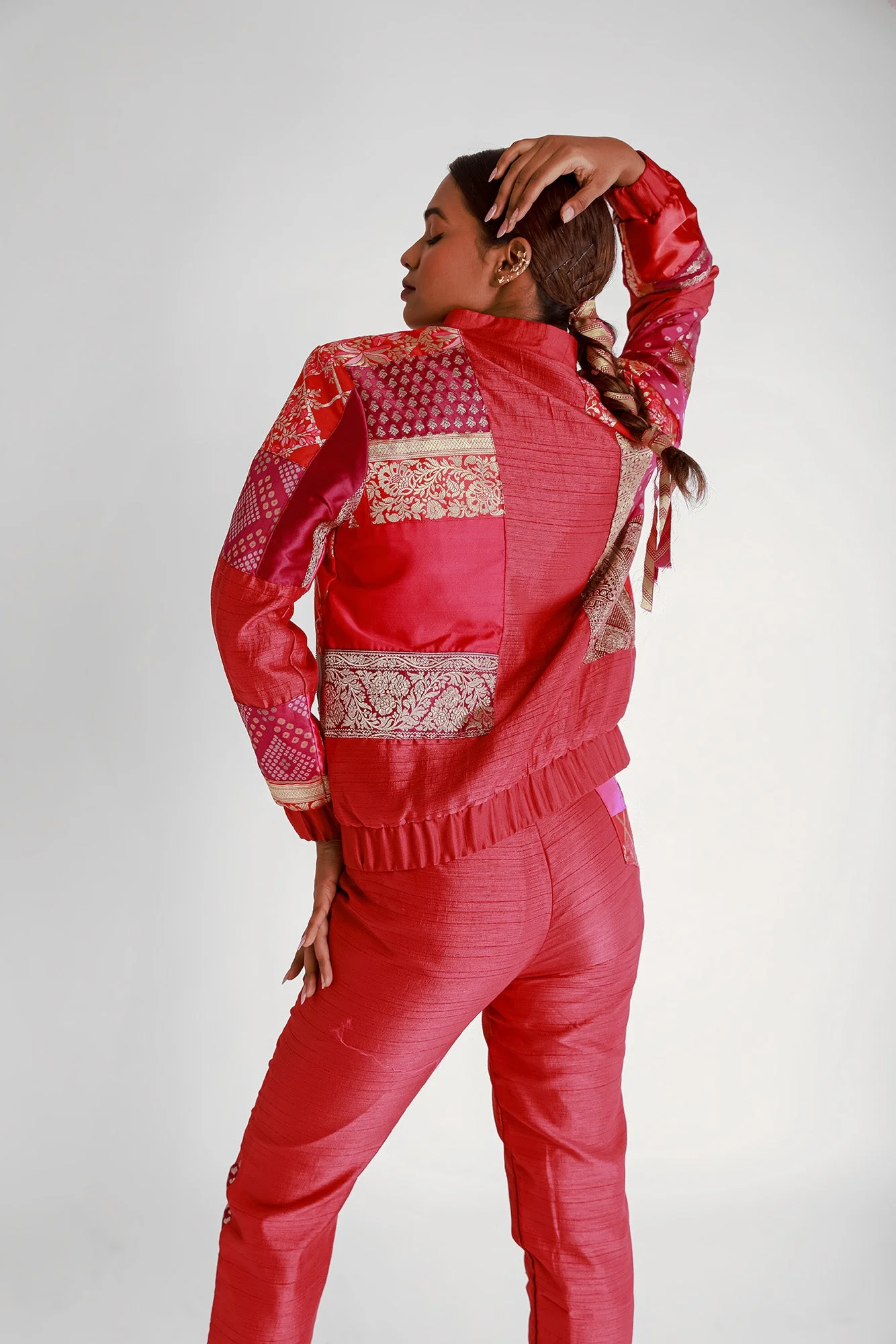 Roma Upcyled Unisex Silk Bomber Jacket 1.0 - Image 4