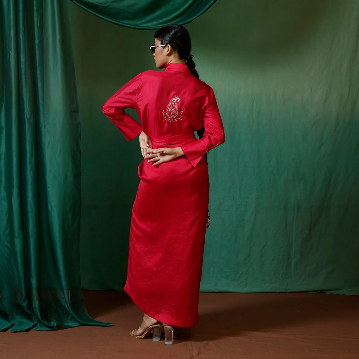 Roop Drape Skirt Set - Image 4
