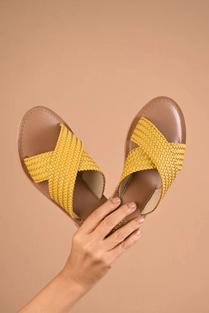 Rovers In Yellow - Image 2