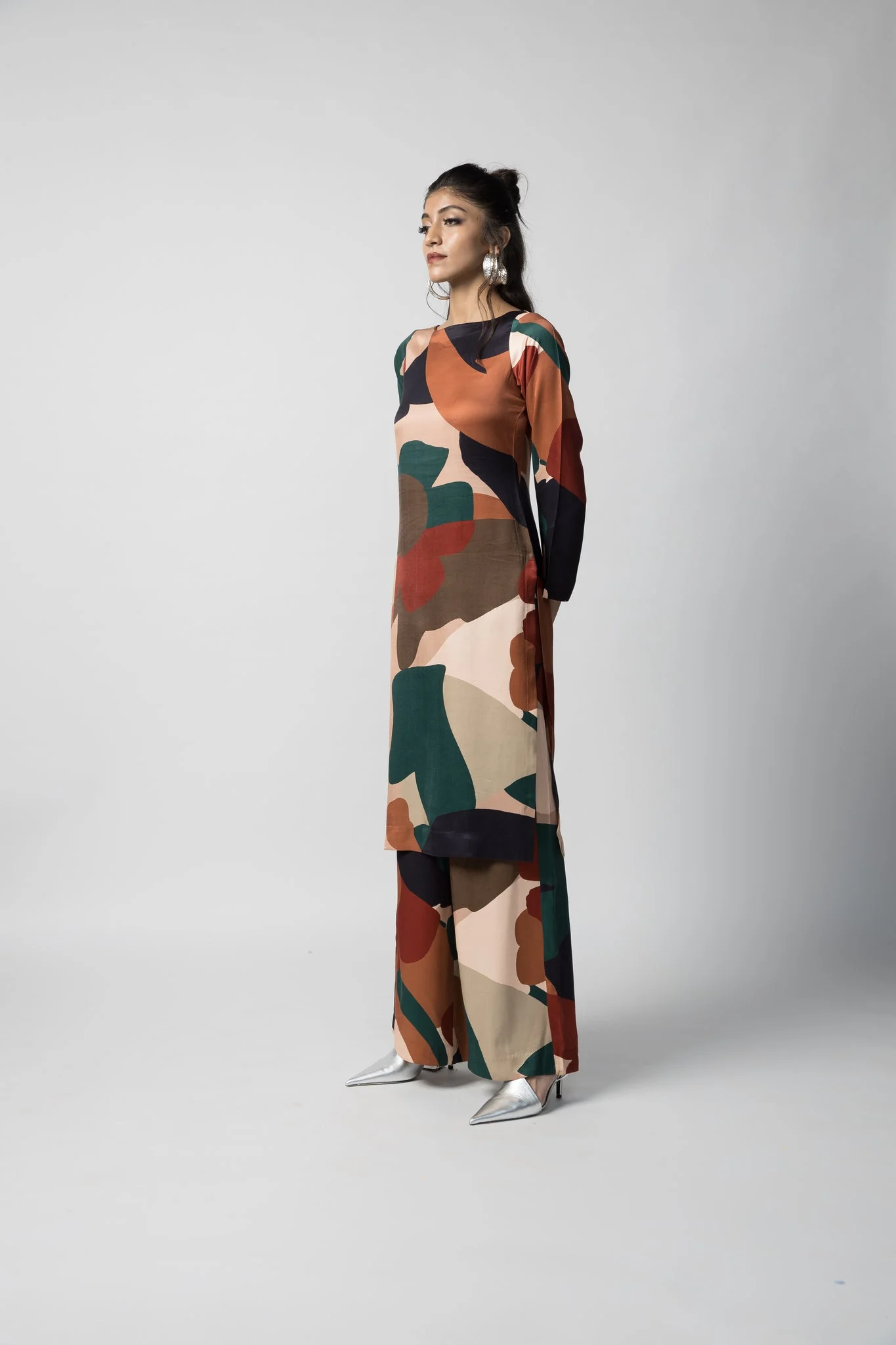Ruby Kurta Set - Image 2