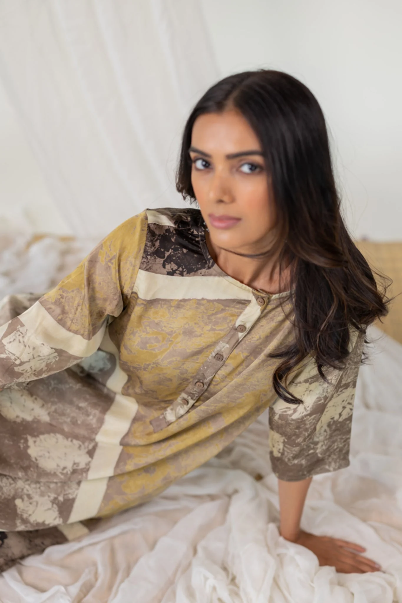Sandstone Symphony Kurta - Image 2