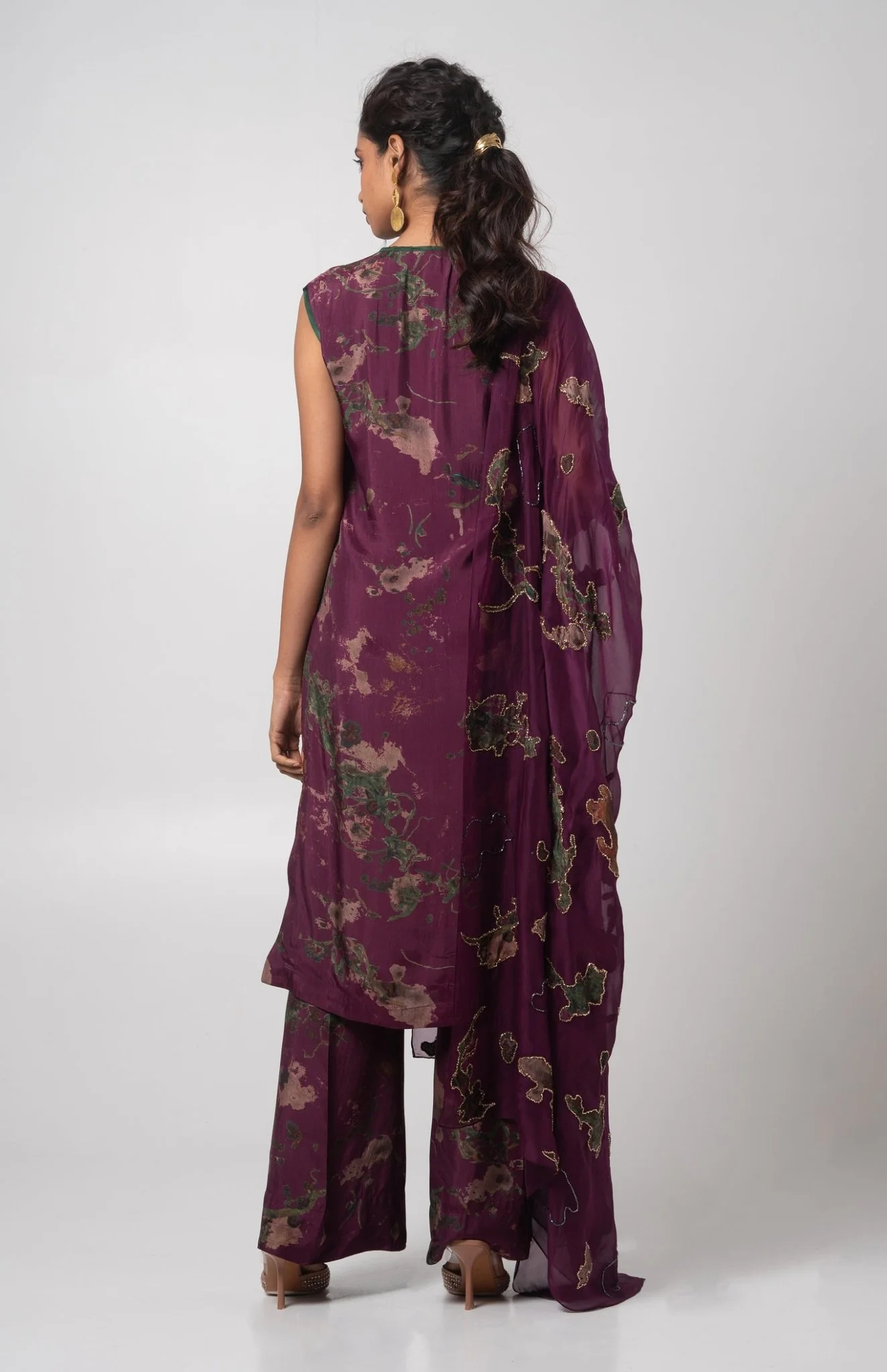 Sear Kurta Set with Dupatta - Image 4