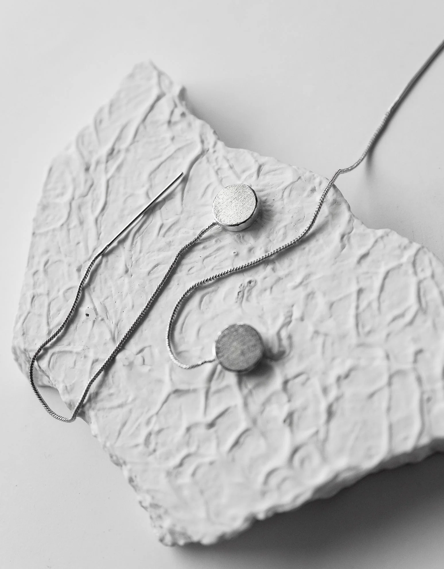 Shooting Moon Earrings - Image 5