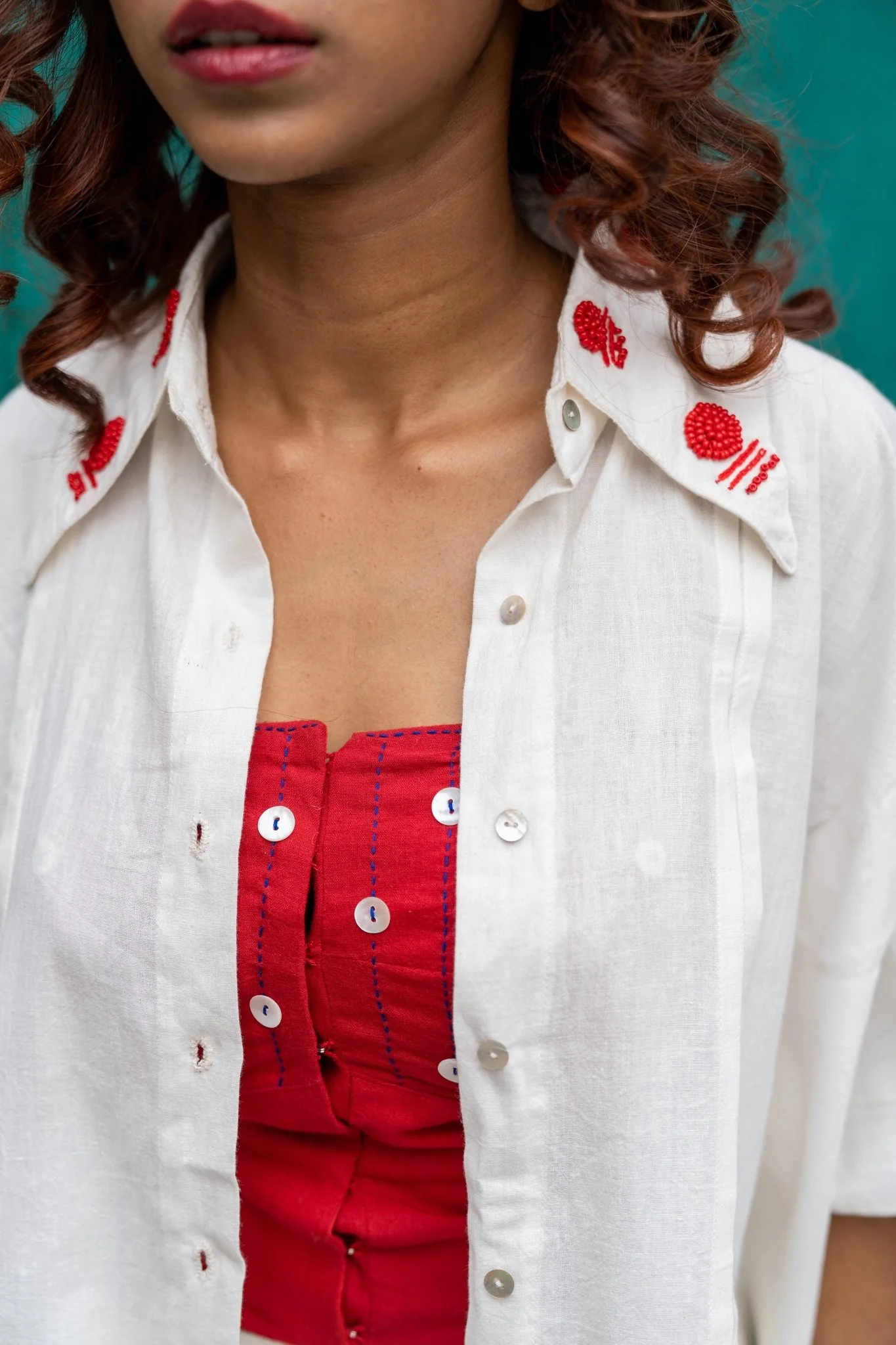 Shvet White Kaftan - Image 7