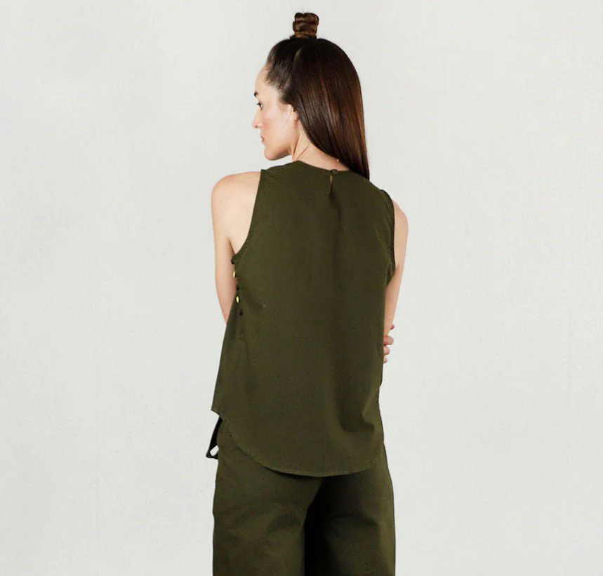 Side Buttoned Solid Top - Image 3