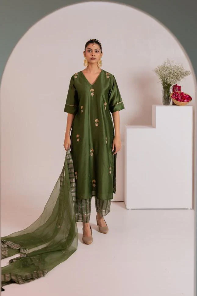 Sidhyaa Kurta Set - Image 3