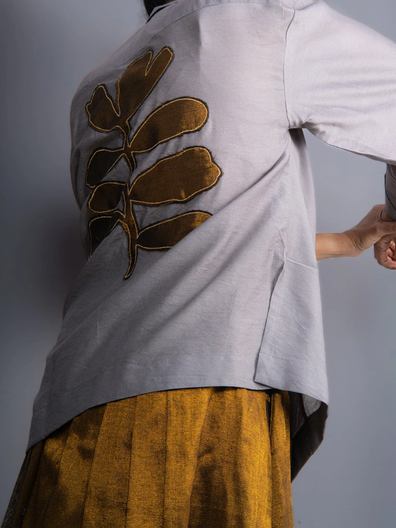 Silver & Gold Chanderi Co-ord Set - Image 5