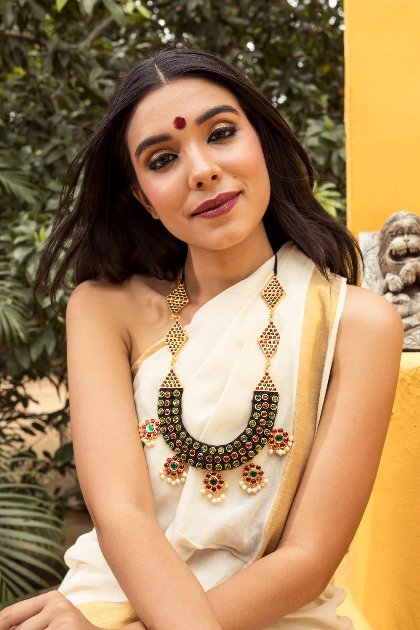 Statement Temple Neckpiece