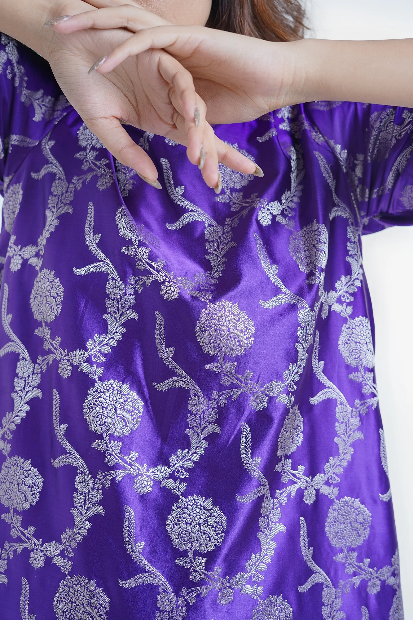 Sunheri Kurta Set in Purple - Image 4