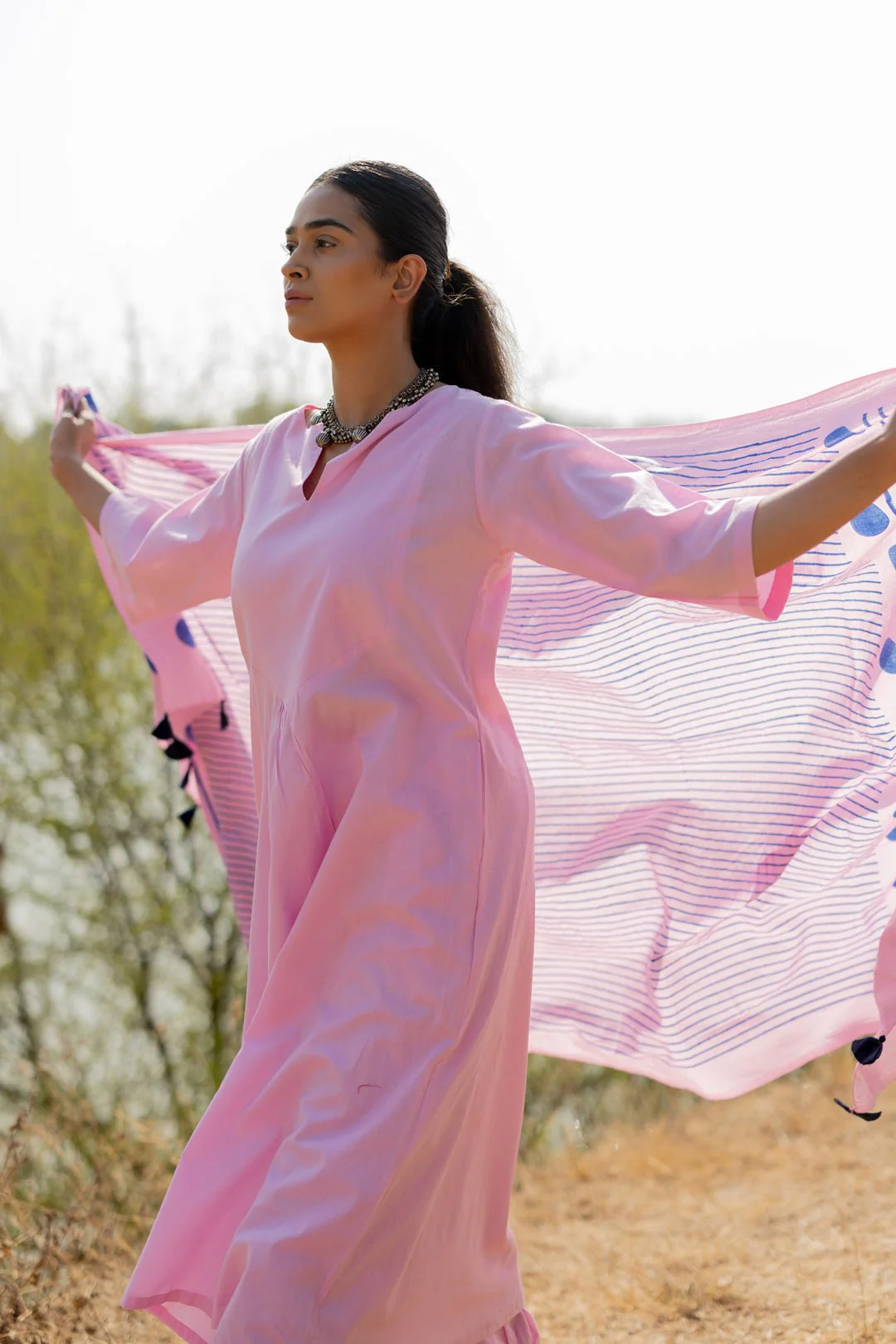 Taffy Pink Mulmul Kurta Set - Image 4