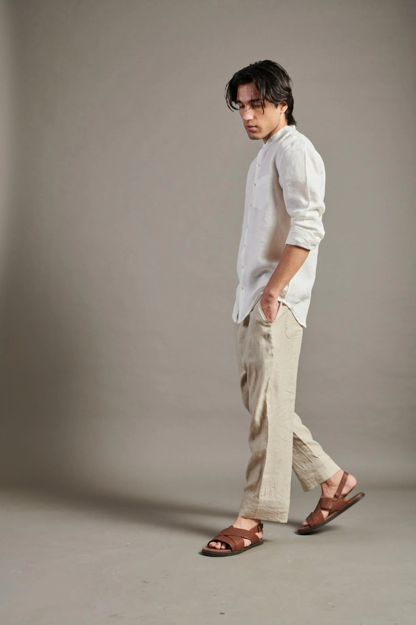 Taj Linen Band Collar Shirt - Image 4