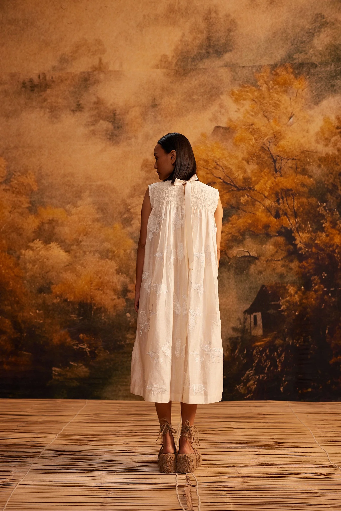 Tani-Ori Appliqué Ruching Dress - Image 4