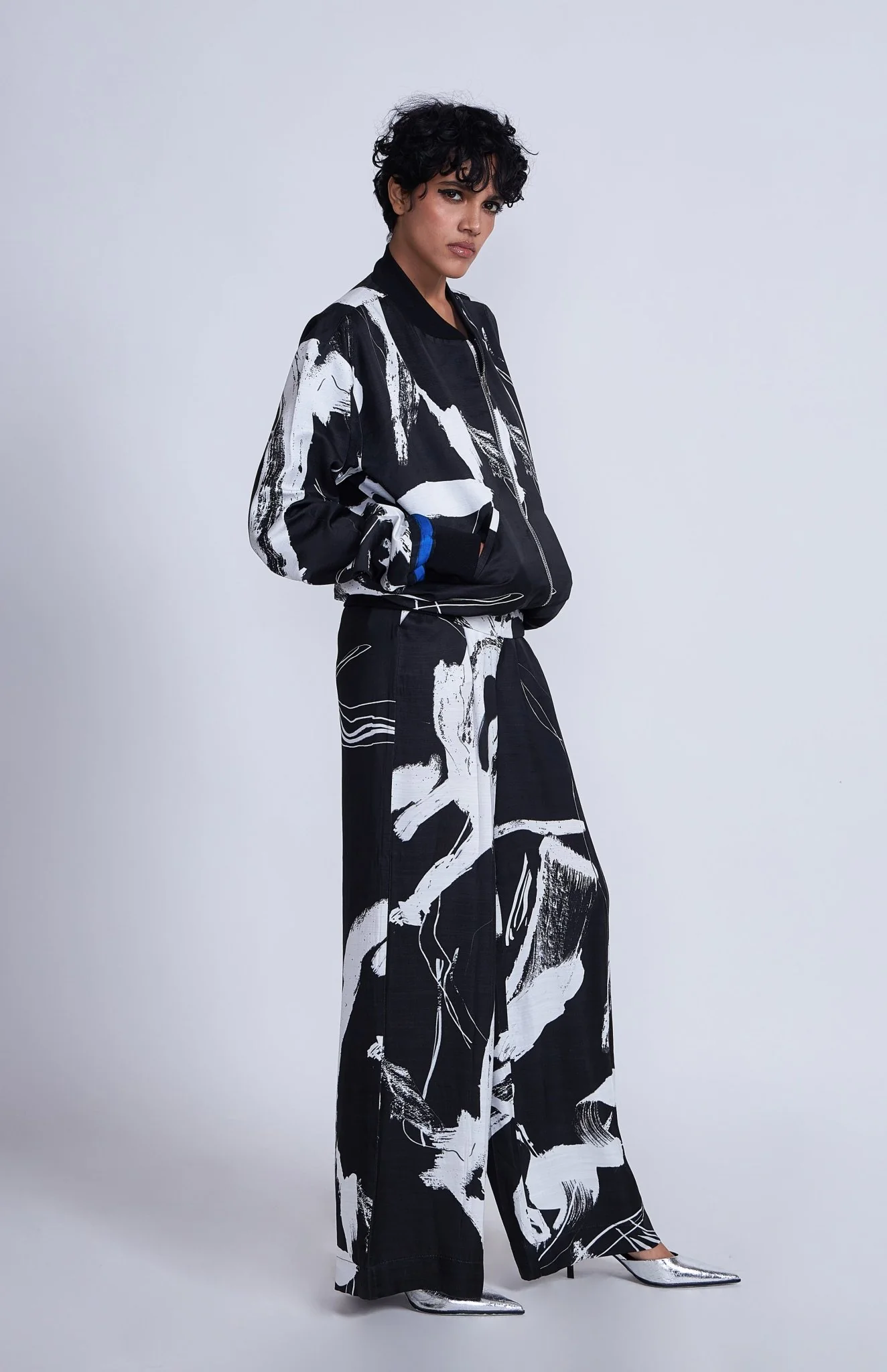 Tazaki Bomber Jacket Women's - Image 3