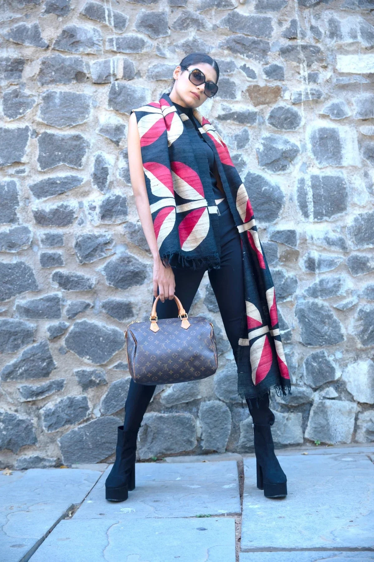 The 'Bada Alu' Tussar Silk Scarf - Image 3