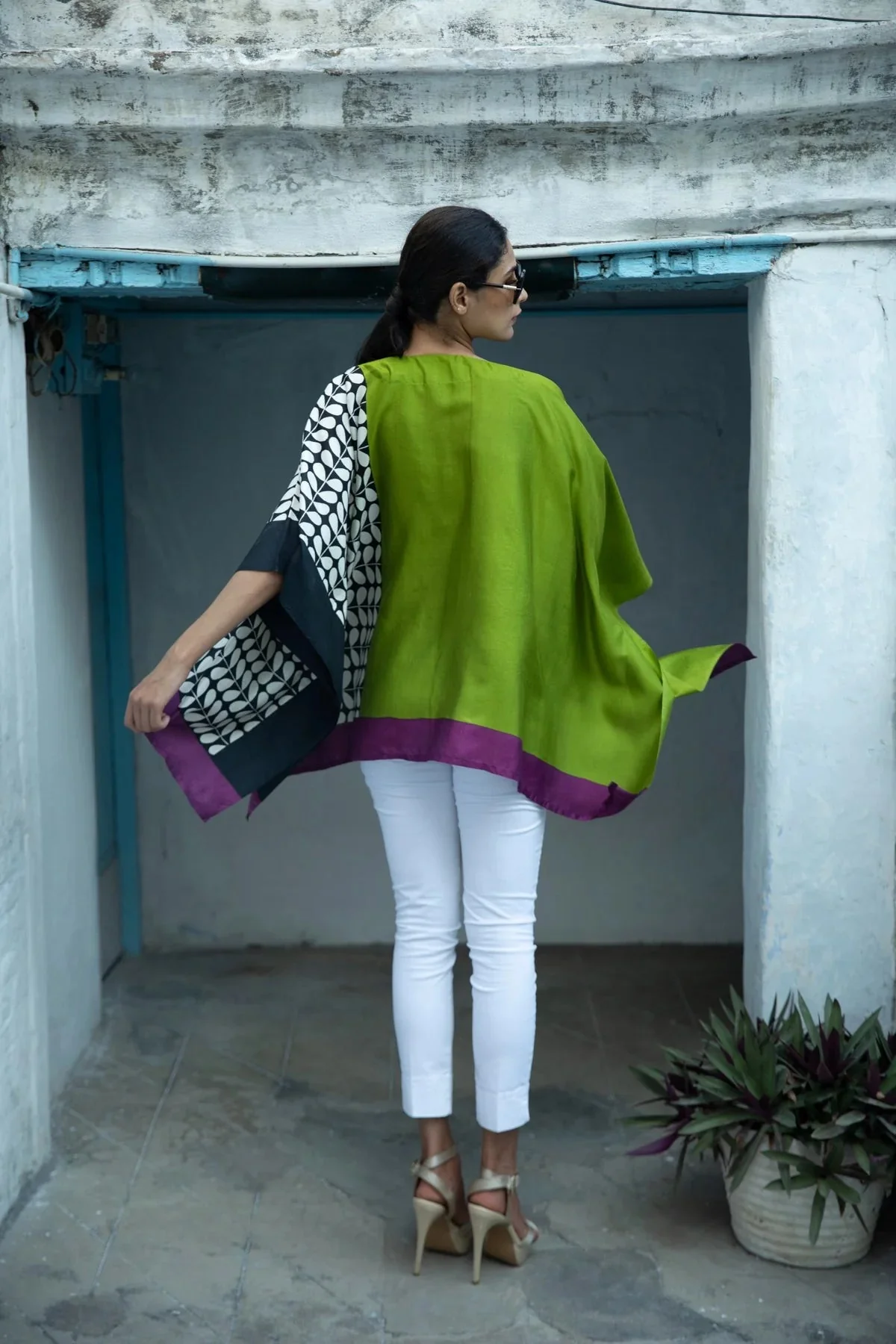 The 'Chota Patta' Kimono - Image 3