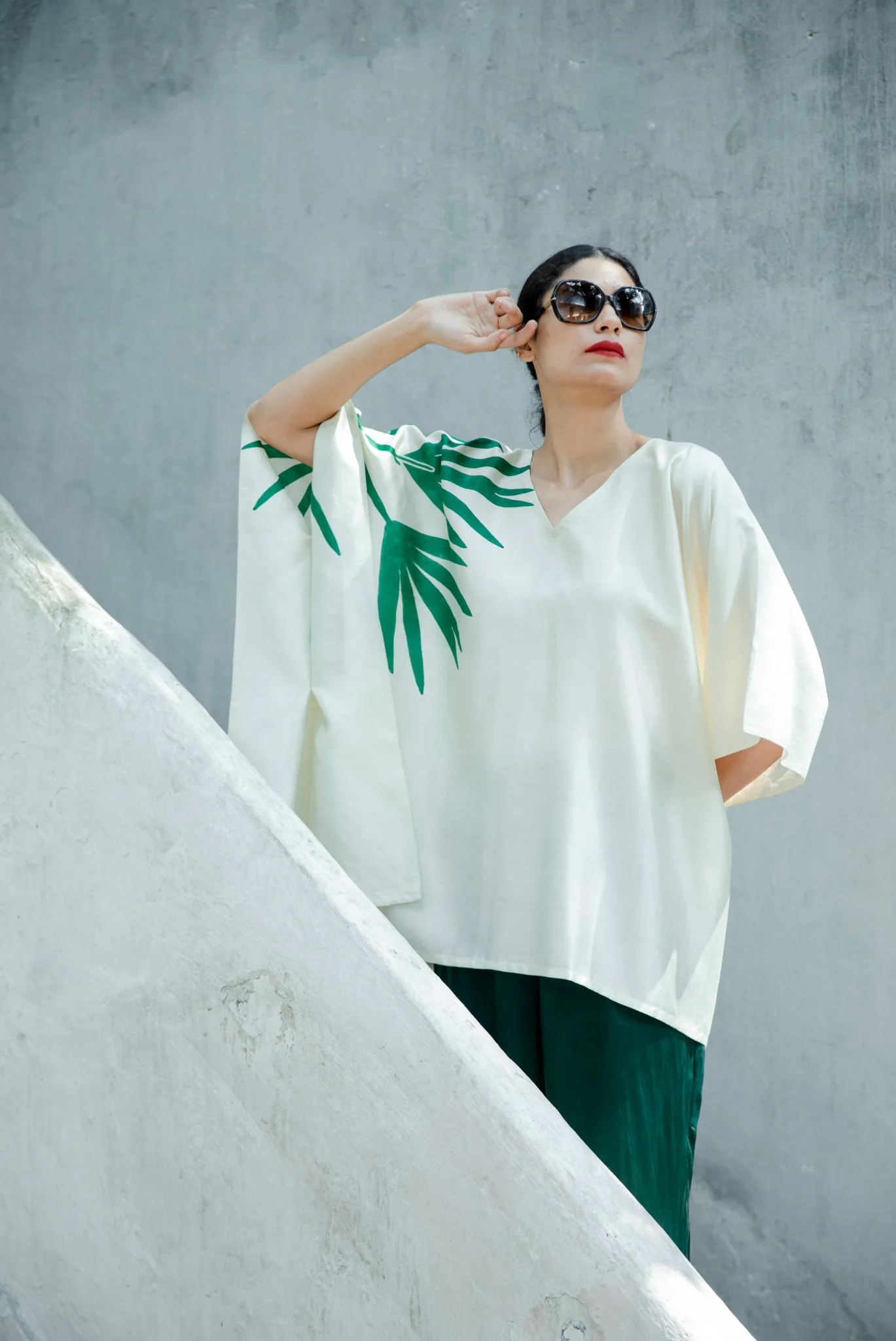The 'Green Panther' Eri Peace Silk Kaftan - Image 3