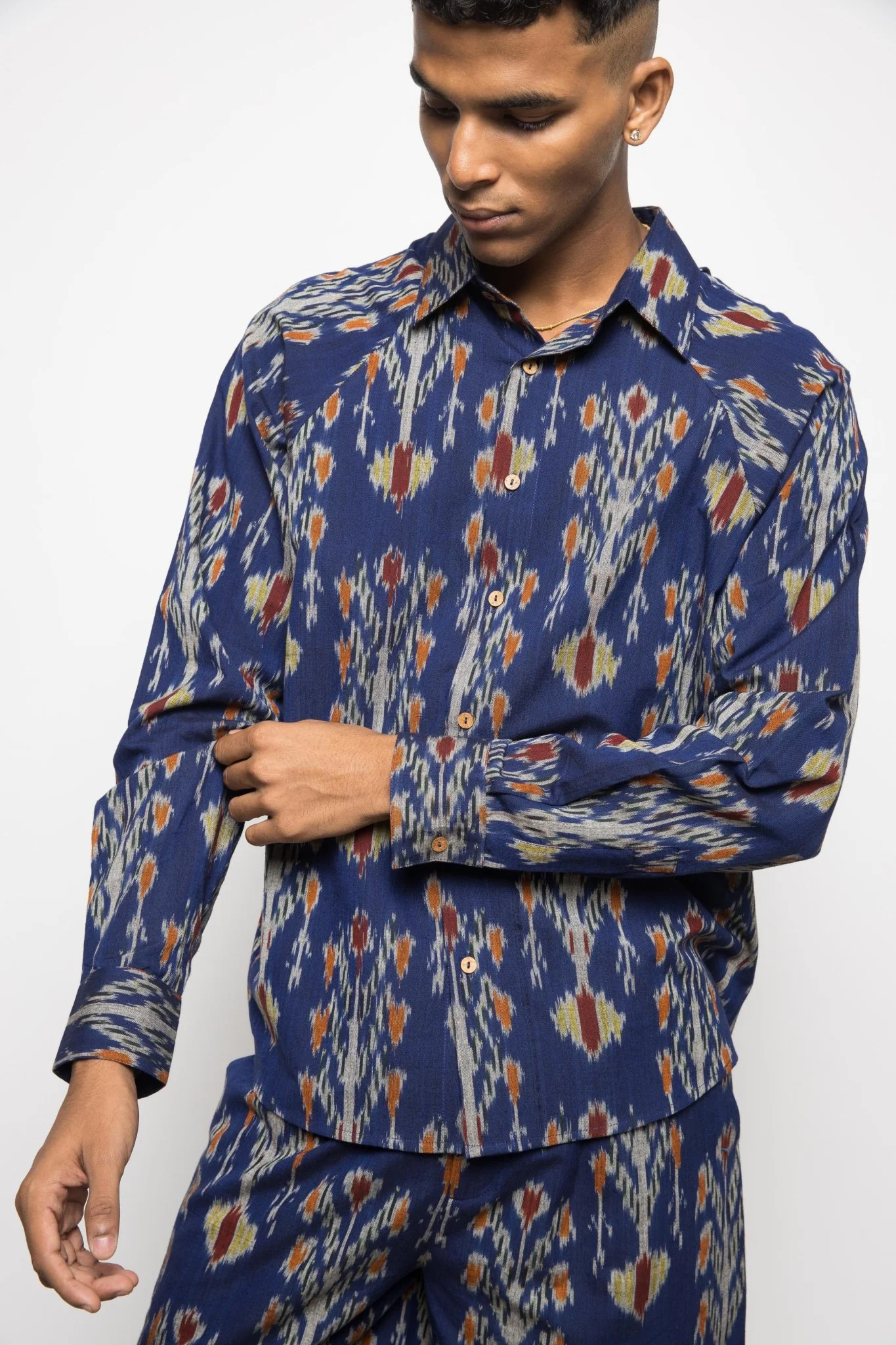 The Royal Raglan Shirt - Image 2