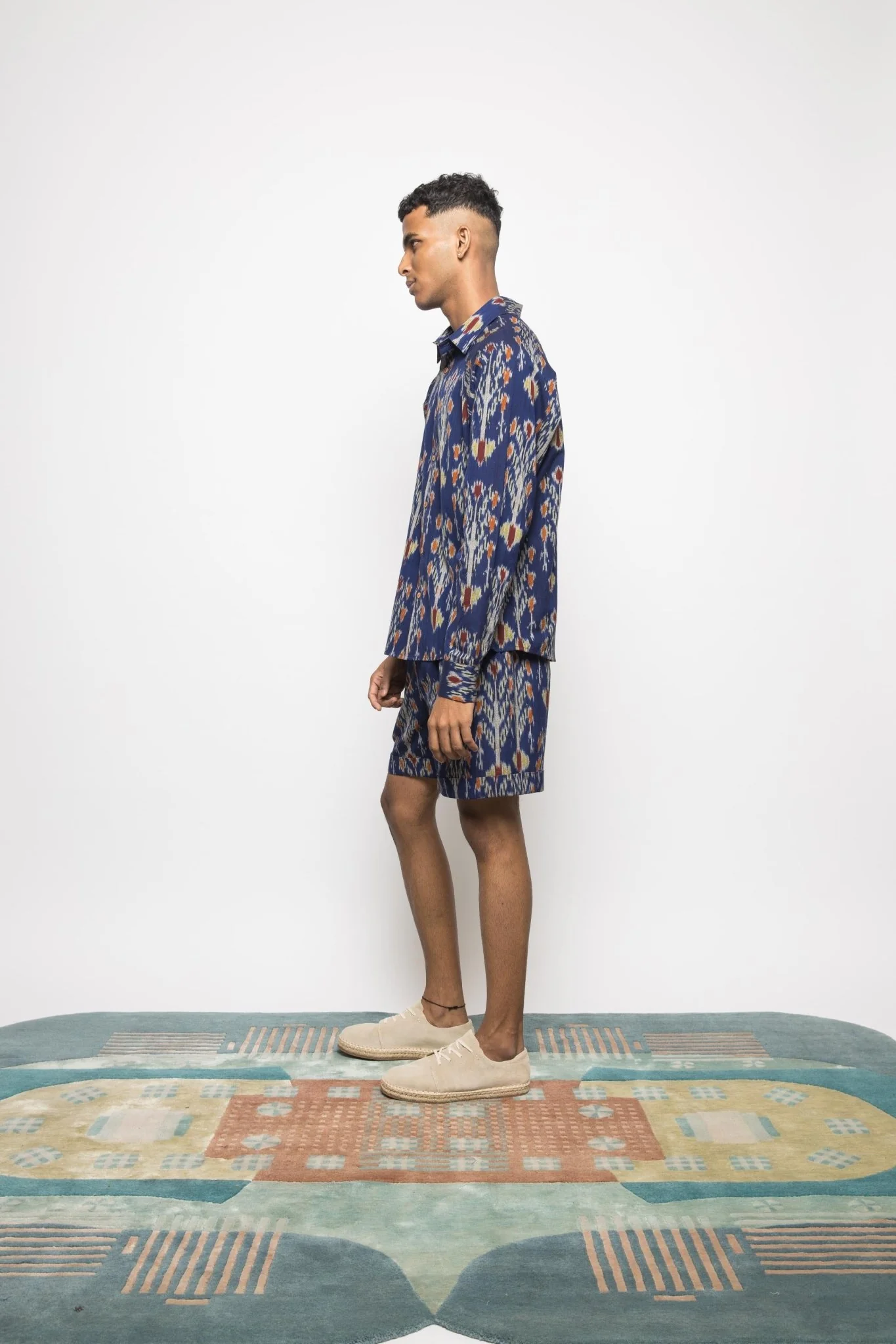The Royal Raglan Shirt - Image 5