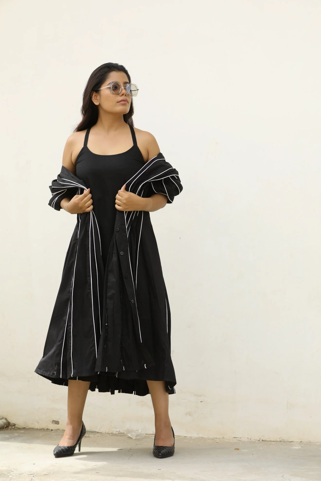 The Wired Dress - Black - Image 3