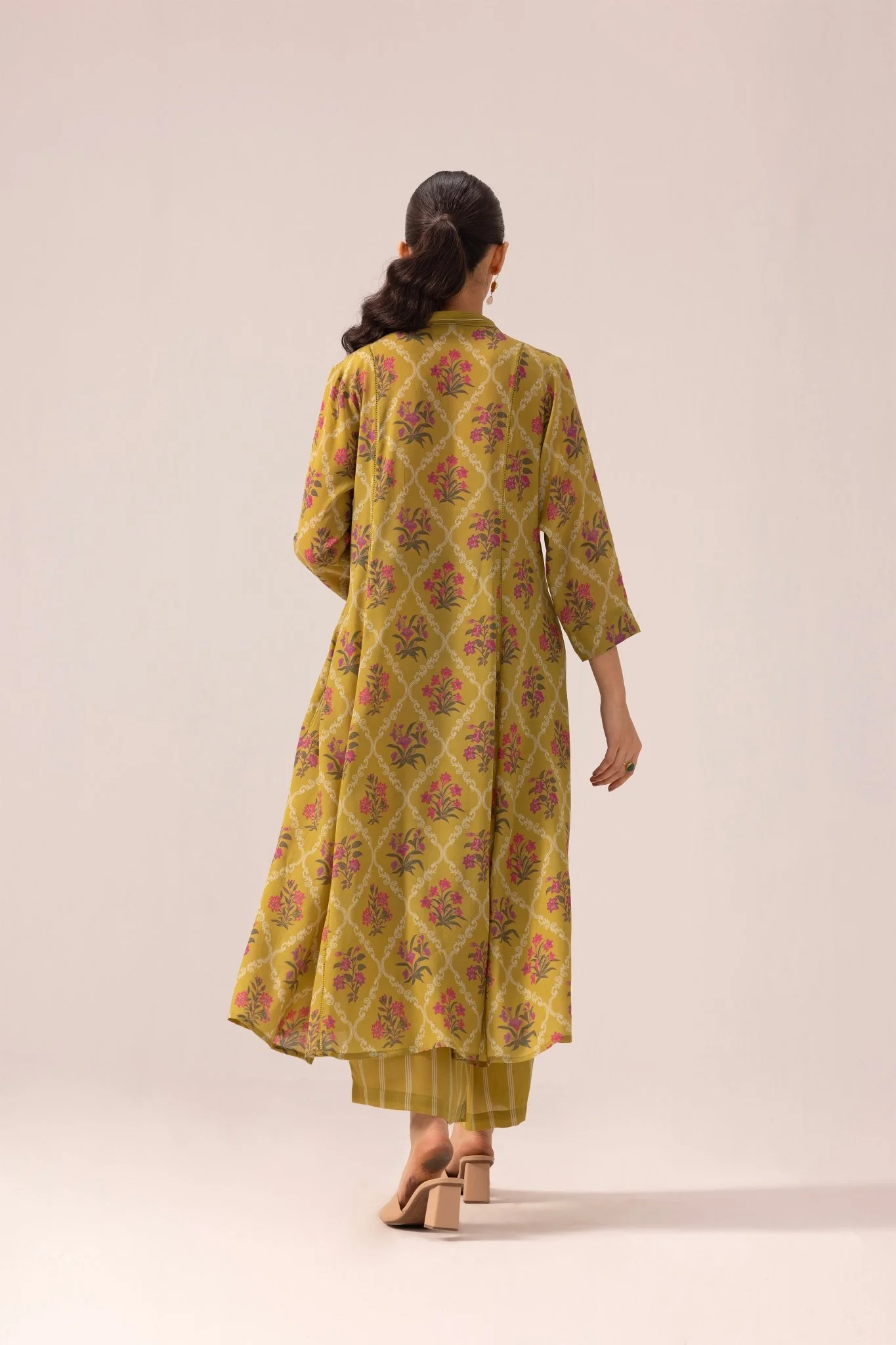 Thea Kurta Pant Set - Olive - Image 4