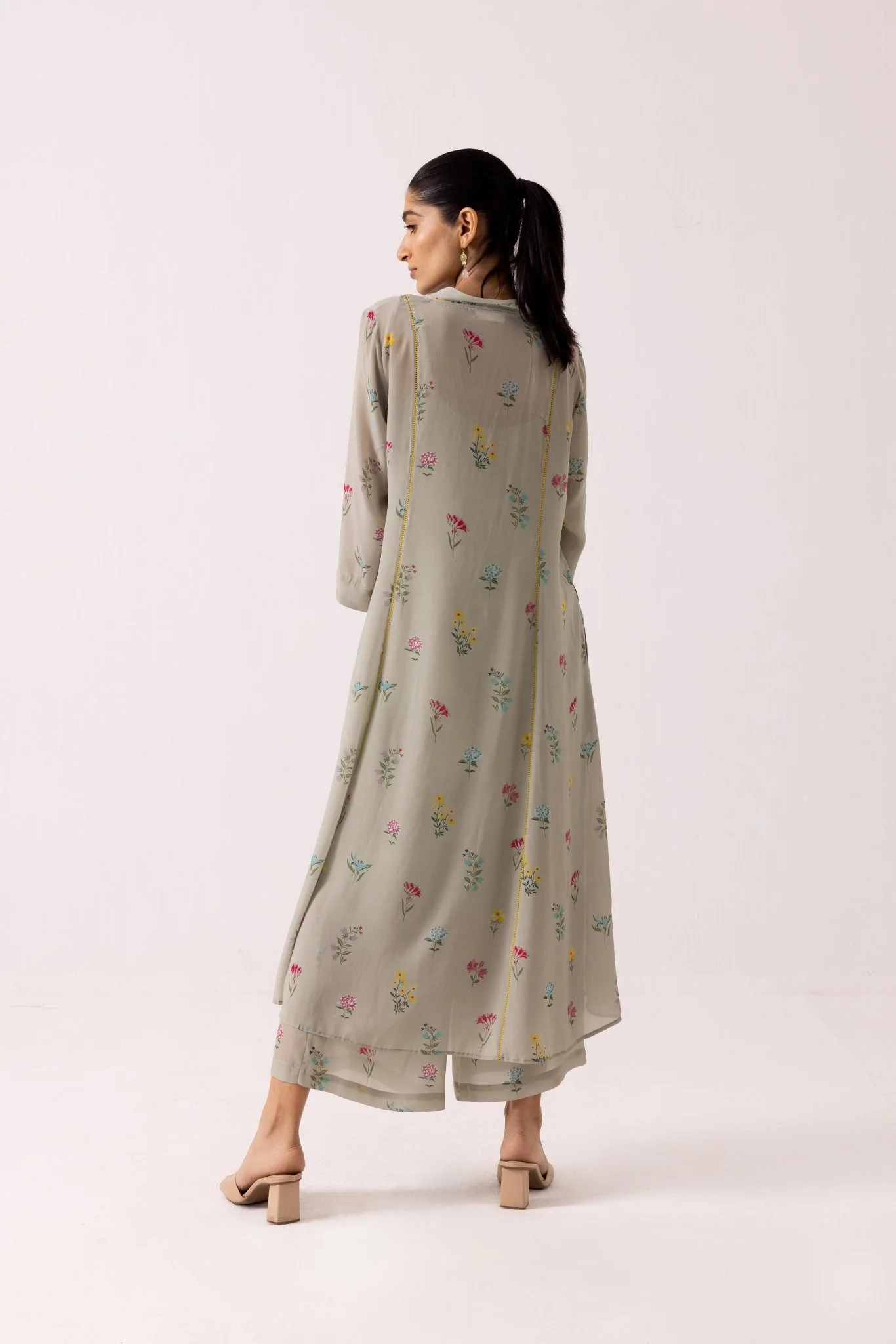 Thea Zinnia Set - Sage Green - Image 4
