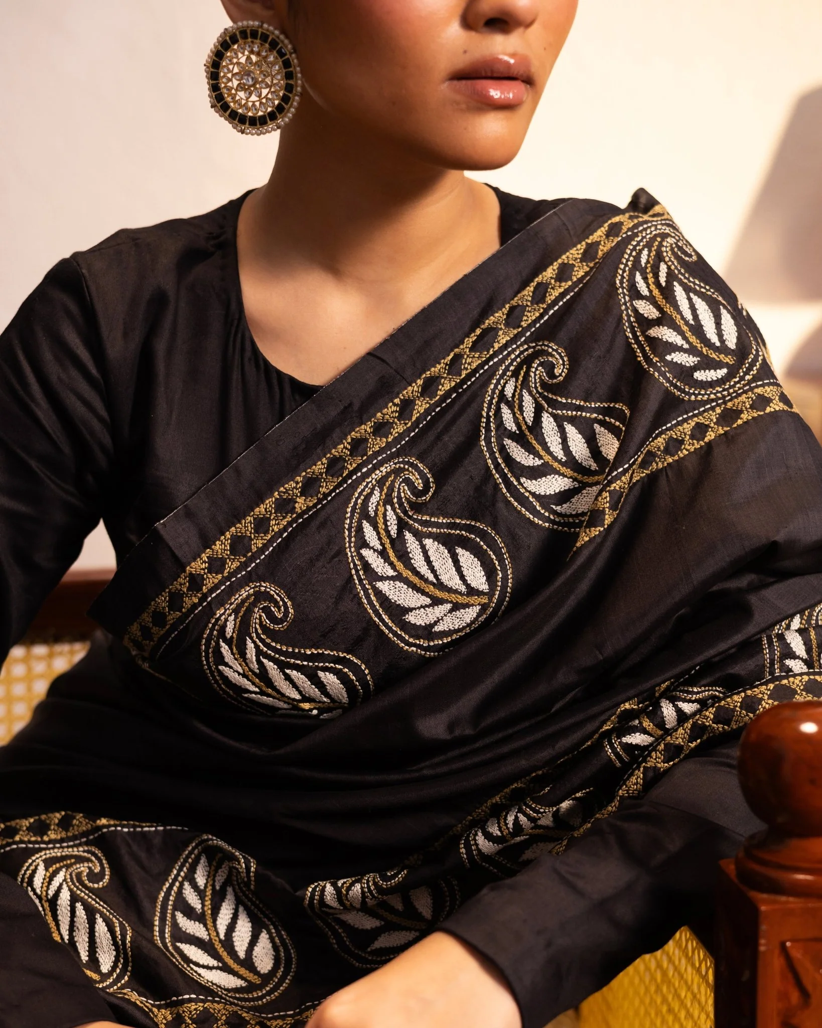 Thumri - Black - Image 2