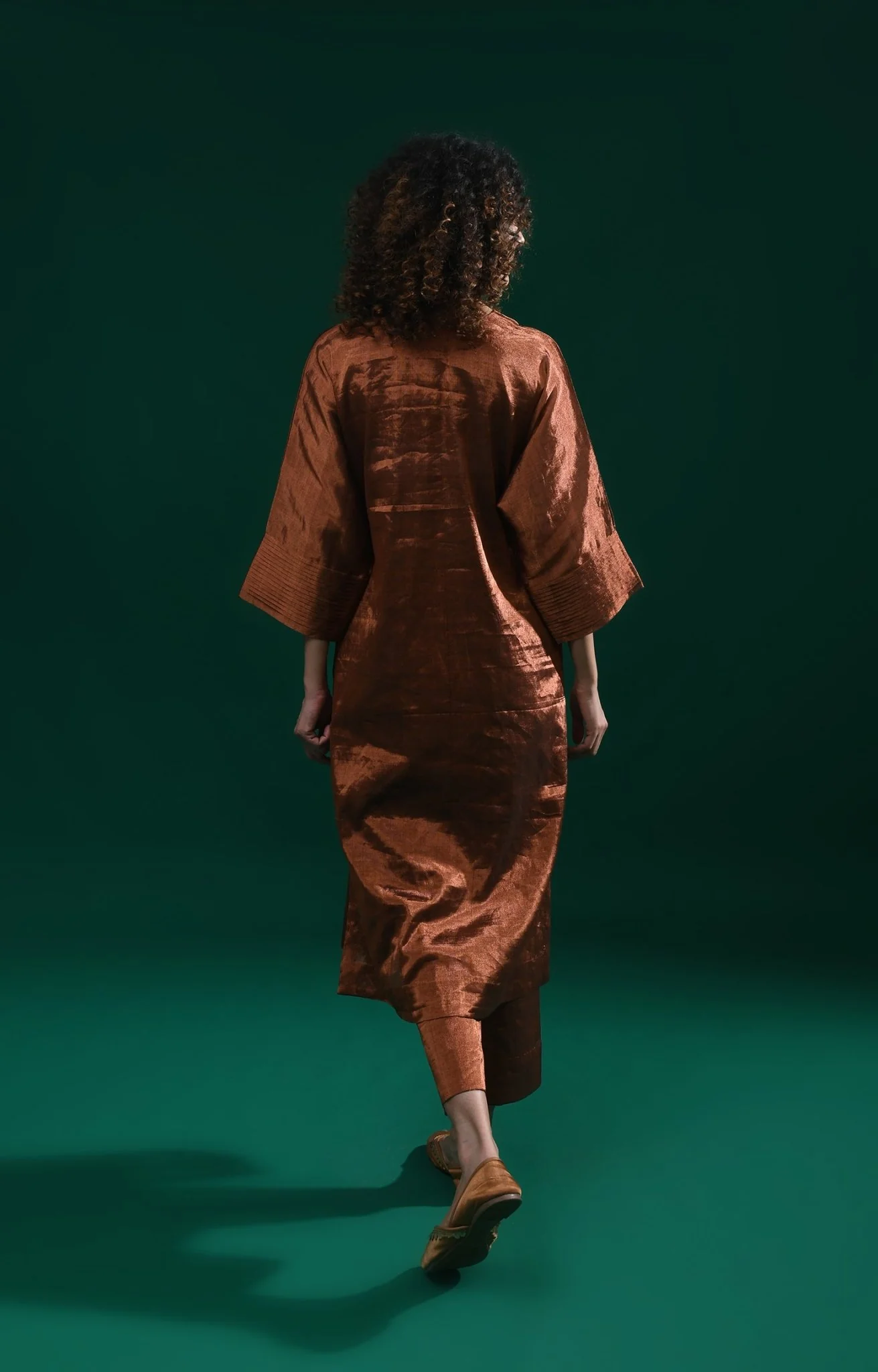 Tissue Kaftan Co-ord with Pleated Cuff (Set of 2)- Copper - Image 6