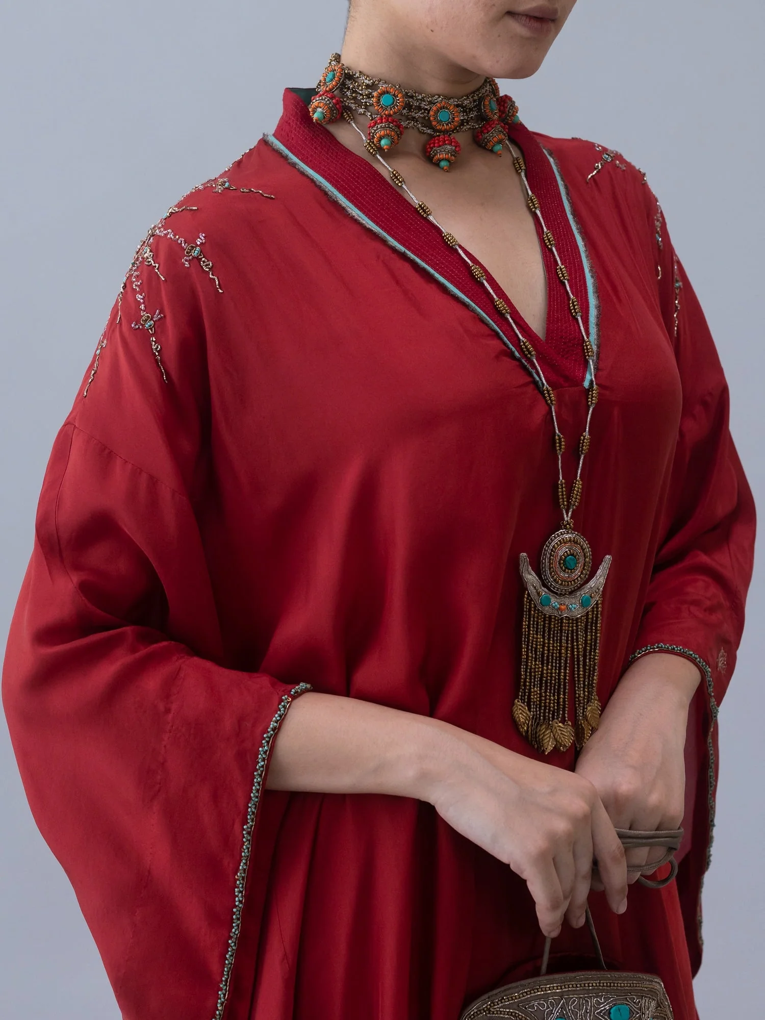 Tshog Deep Red Kaftan - Image 3