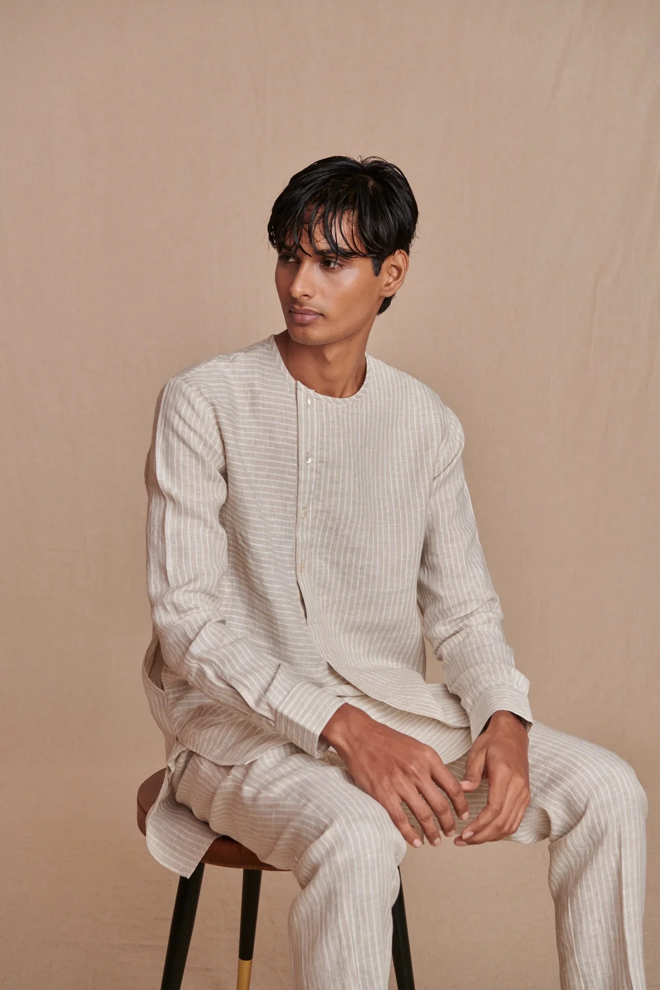 Undyed Pinstripe Linen Side Open Kurta Set - Image 4