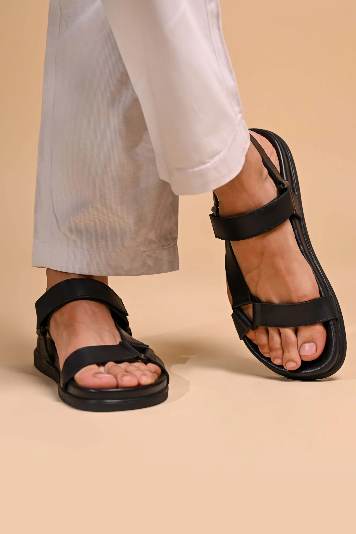 Universal Sandal - Image 3