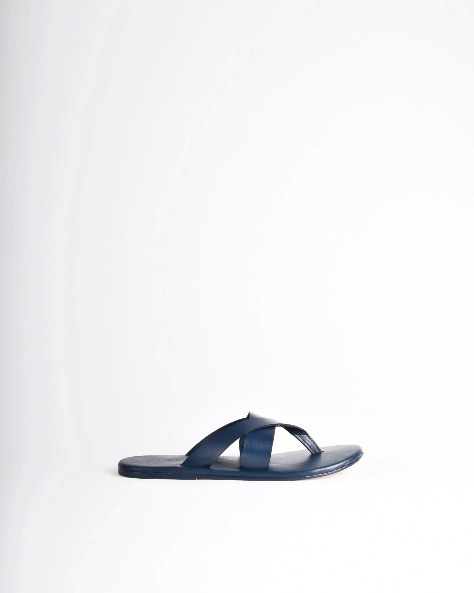 V-Strap Sandals for Women - Image 12