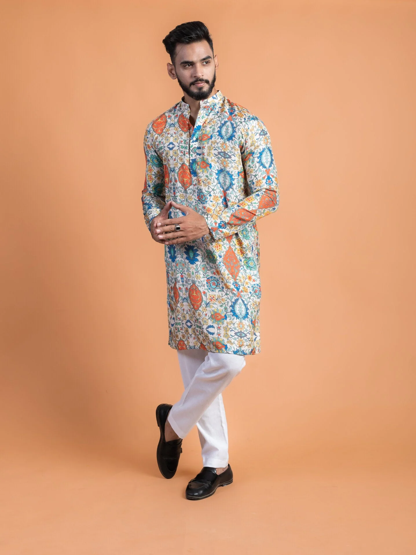 Vintage Silk Printed Kurta - Image 4