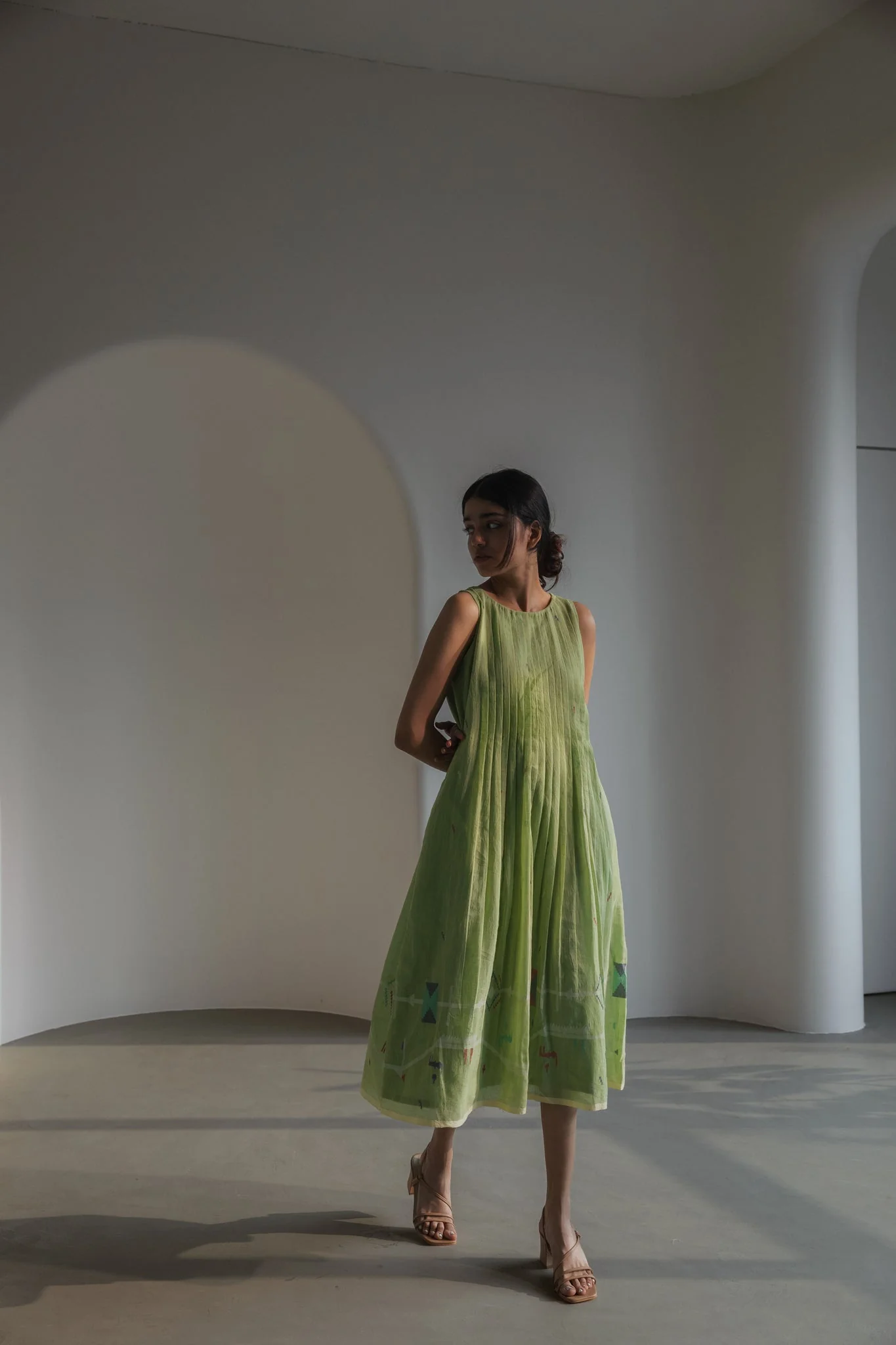 Wander Jamdani Dress - Image 6