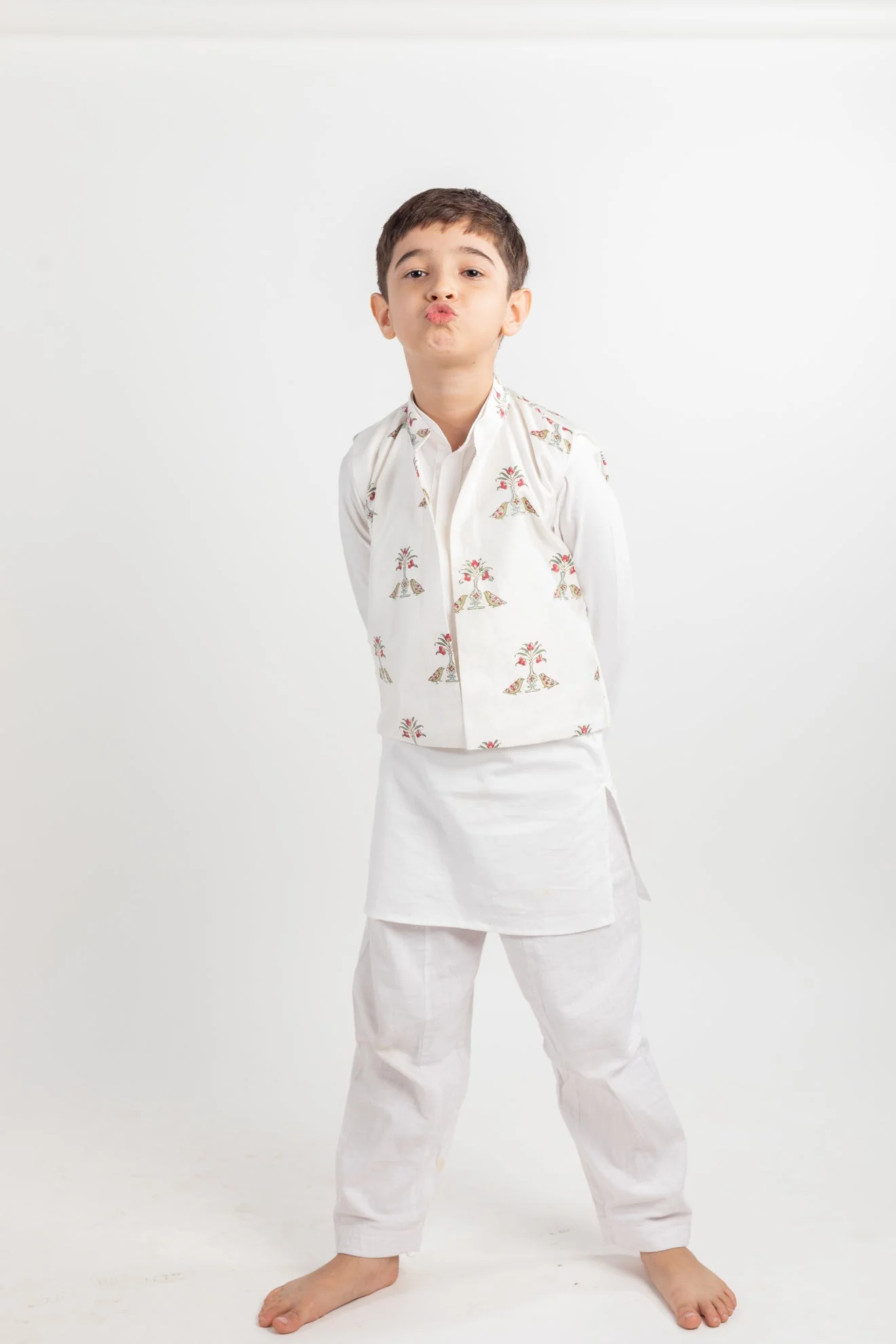 White Bird Kurta Jacket Set - Image 2