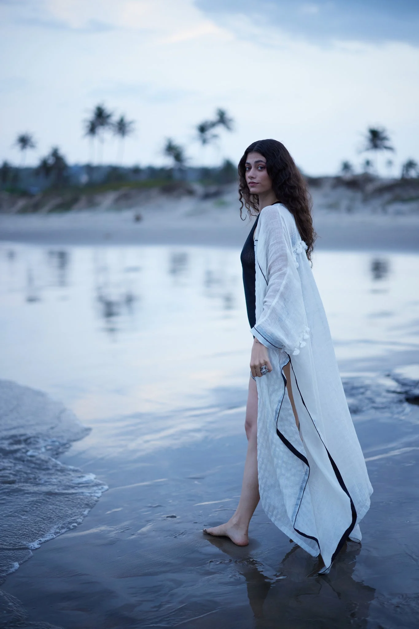 White Linen Kaftan - Image 3