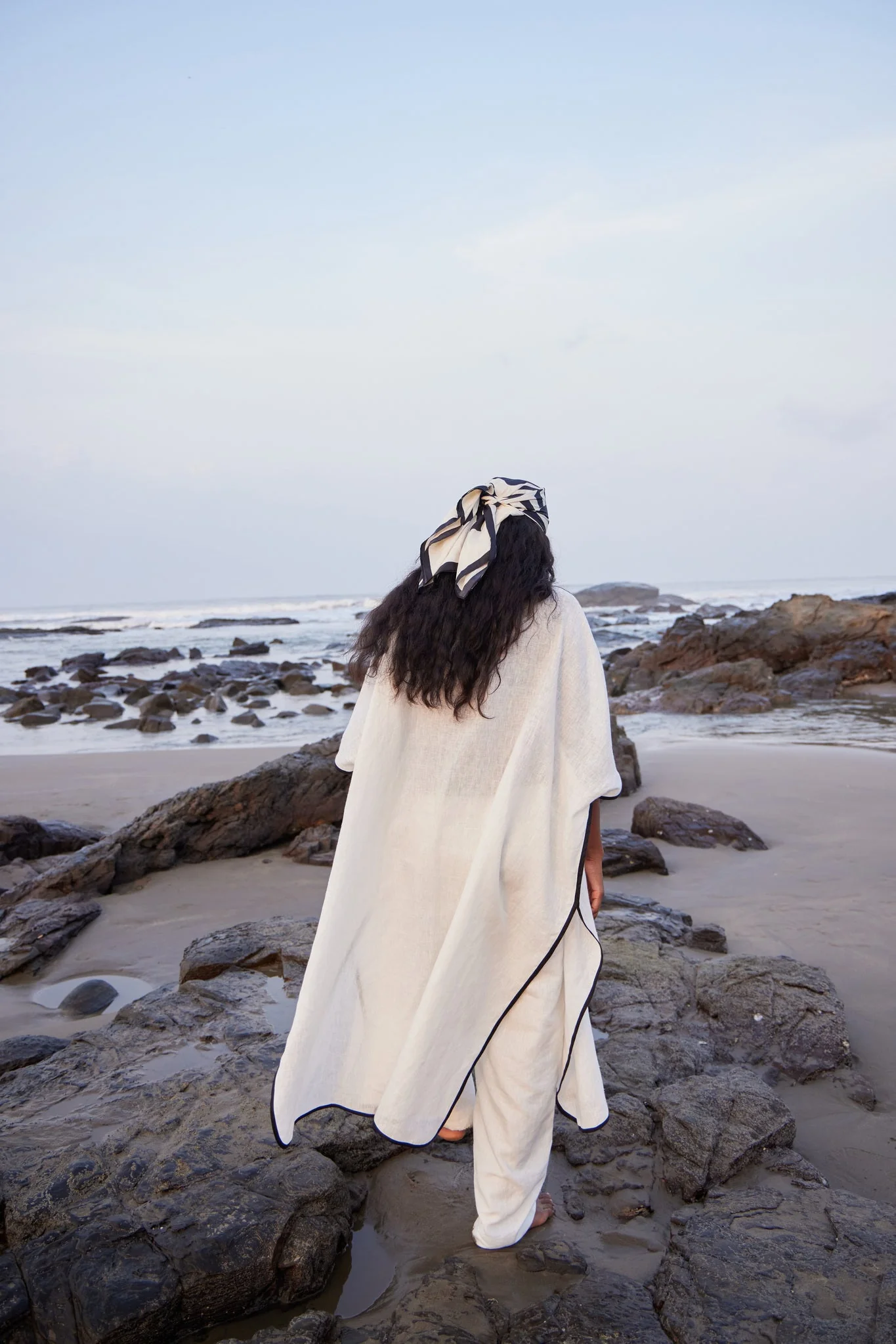 White Linen Overlay - Image 6