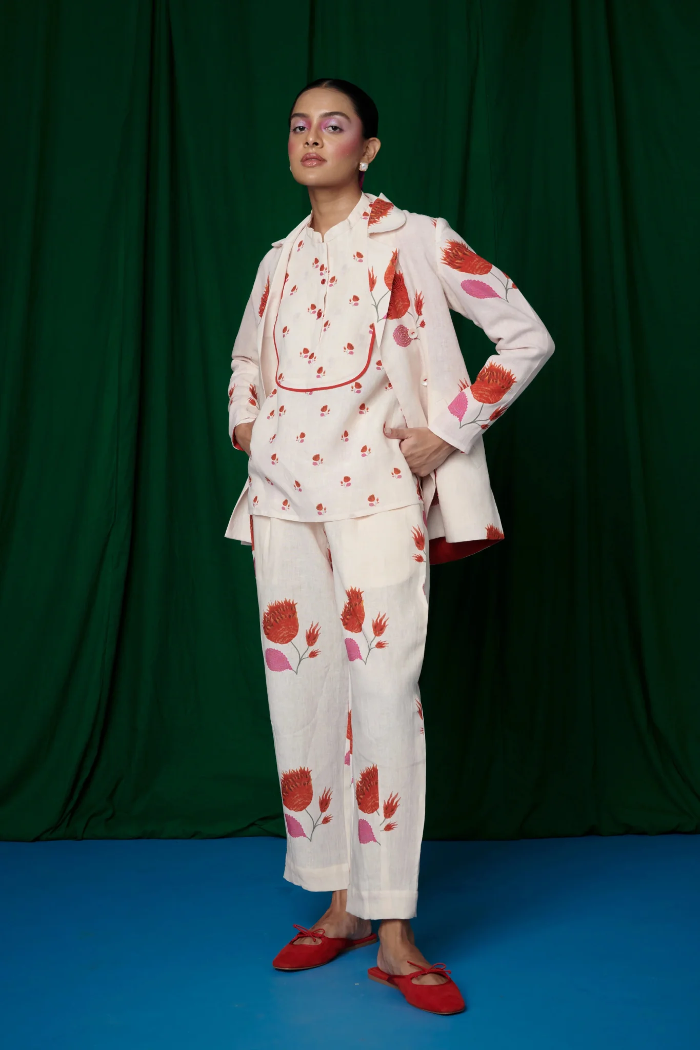 Wildflower Linen Jacket and Lounge Pants - Image 7