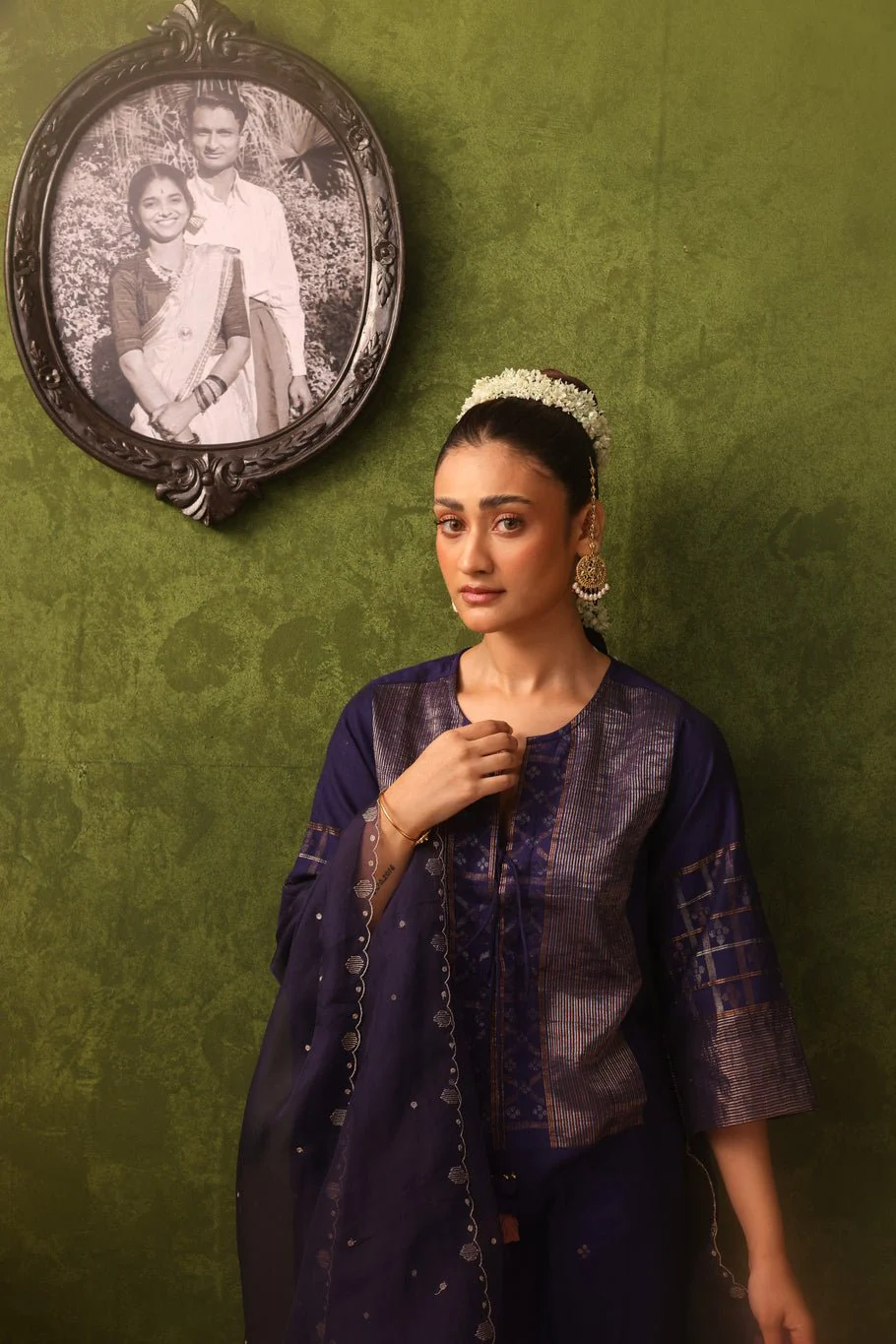 Zeenat Organza Dupatta - Image 2